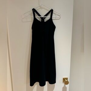 Marmot black athletic dress w built in shelf bra, XS
